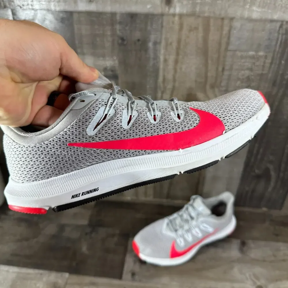 Nike quest shoes